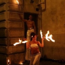 Danza col fuoco